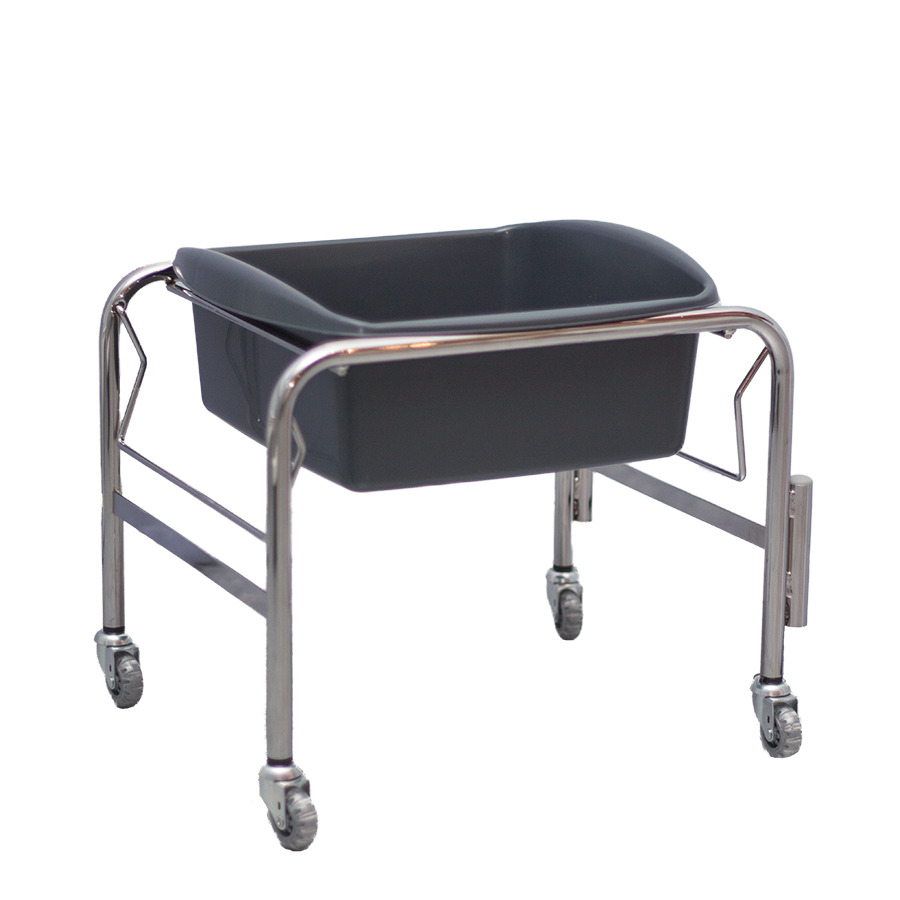 Fodbadekar, chrome, incl. stativ på hjul